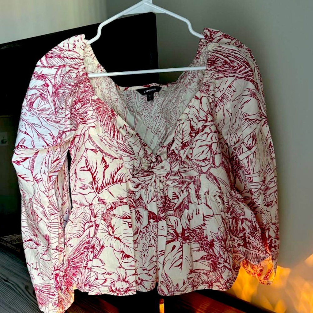 Express Red Long Sleeve Peplum Blouse. Puffy sleeves